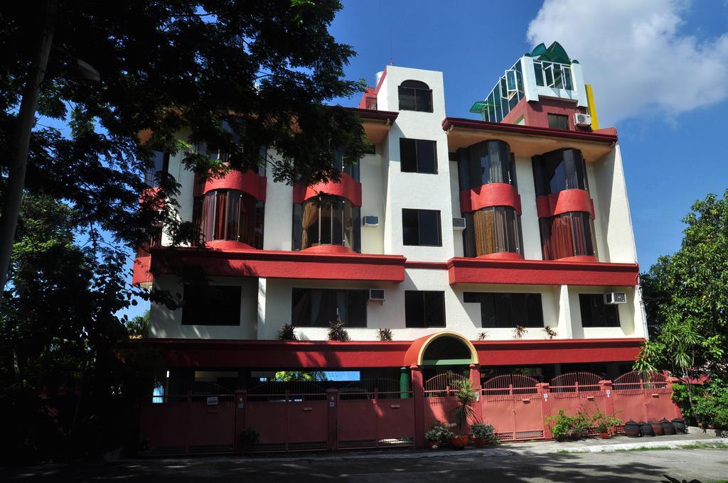 White Mansion Otel Davao City Dış mekan fotoğraf